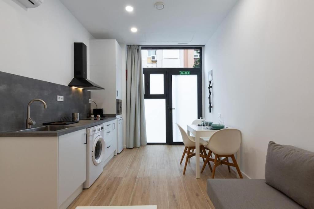 Nuevo Loft En Playa Y Cerca Del Centro, Ac Y Wifi Apartment Valencia Ngoại thất bức ảnh